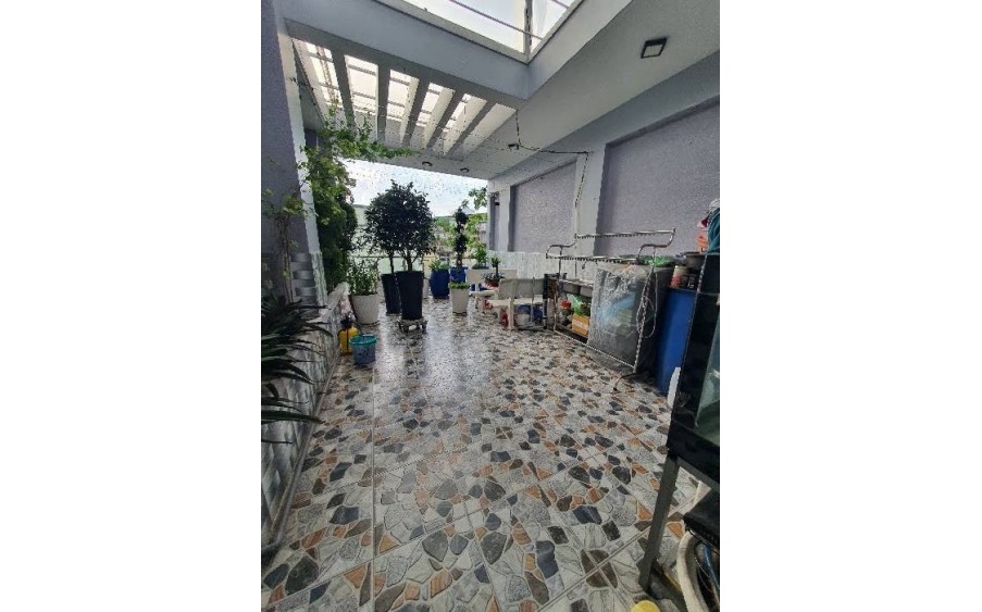 Hiếm!Cần Bán Nhà Lạc Long Quân, Quận 11. Gần Âu Cơ, Giáp Tân Phú , Tân Bình.